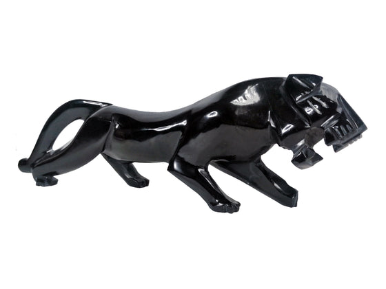 Panther-Skulptur