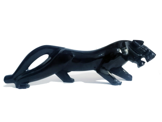 Panther-Skulptur
