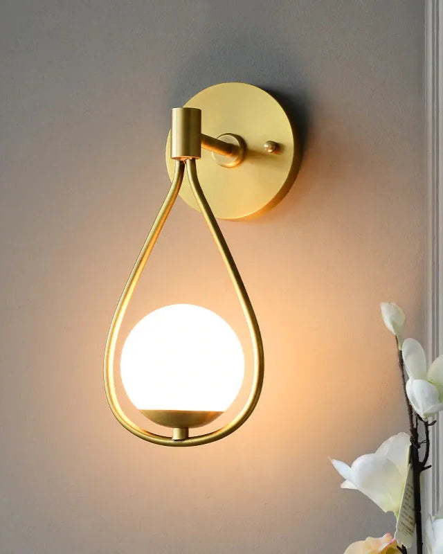 Lámpara de Pared Gota de Cristal.