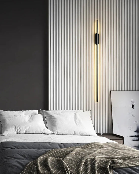 Arrow Wall Lamp