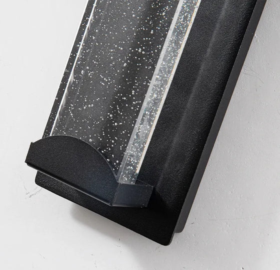 Crilica Outdoor Lamp