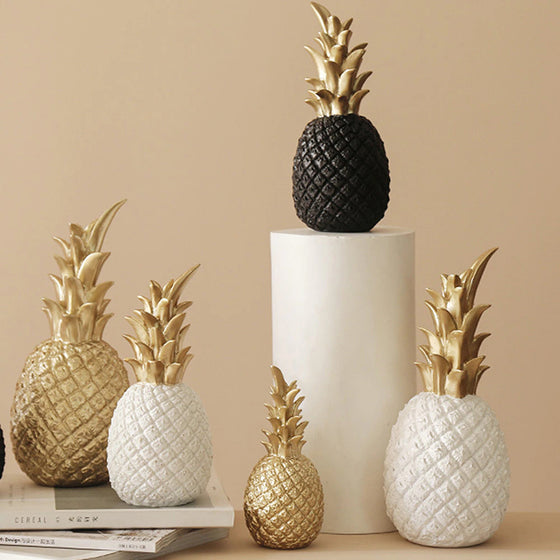 pineapple sculpture