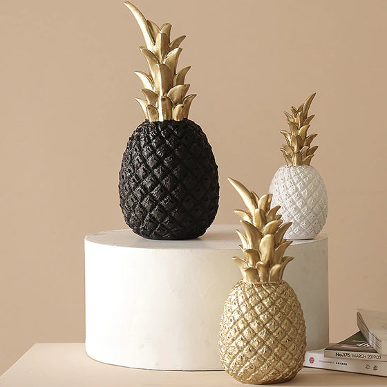 pineapple sculpture