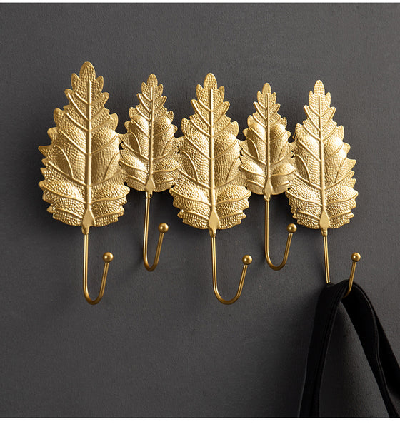 Goldene Blätter Garderobe