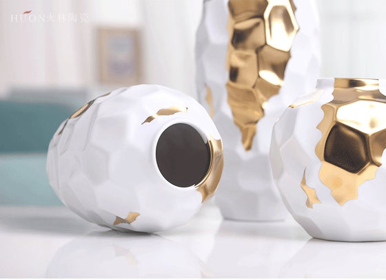 White & Gold Texture Vases