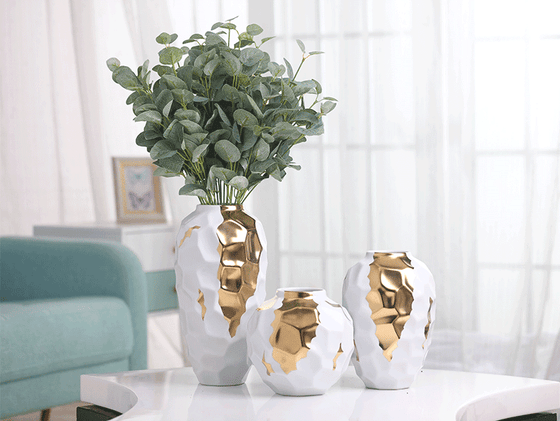 White & Gold Texture Vases