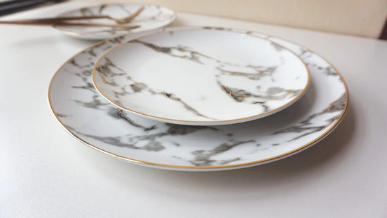 Set of 2 marble type plates