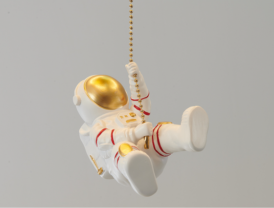 universal astronaut