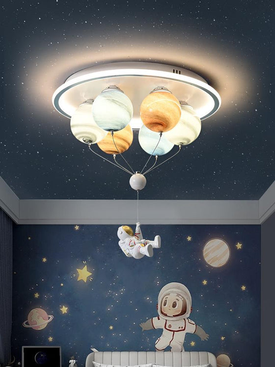 universal astronaut