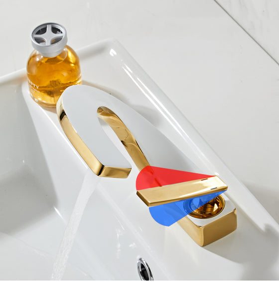 Epsilon faucet