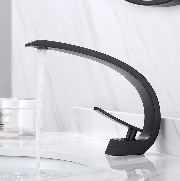 Grifo Antares - grifo de diseño para baño o cocina | Casa Fogo México