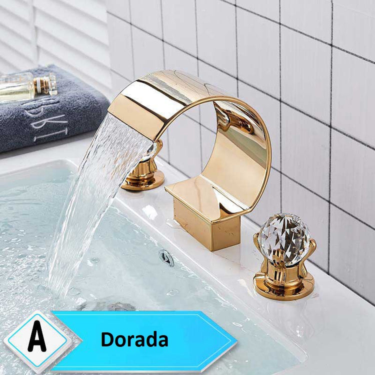 Grifo Imperial - grifo de diseño para baño o cocina acabado dorado | Casa Fogo México
