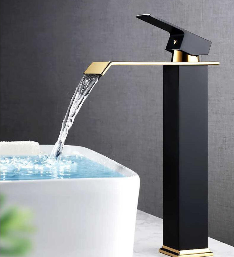 Grifo Isis - grifo de diseño para baño o cocina | Casa Fogo México