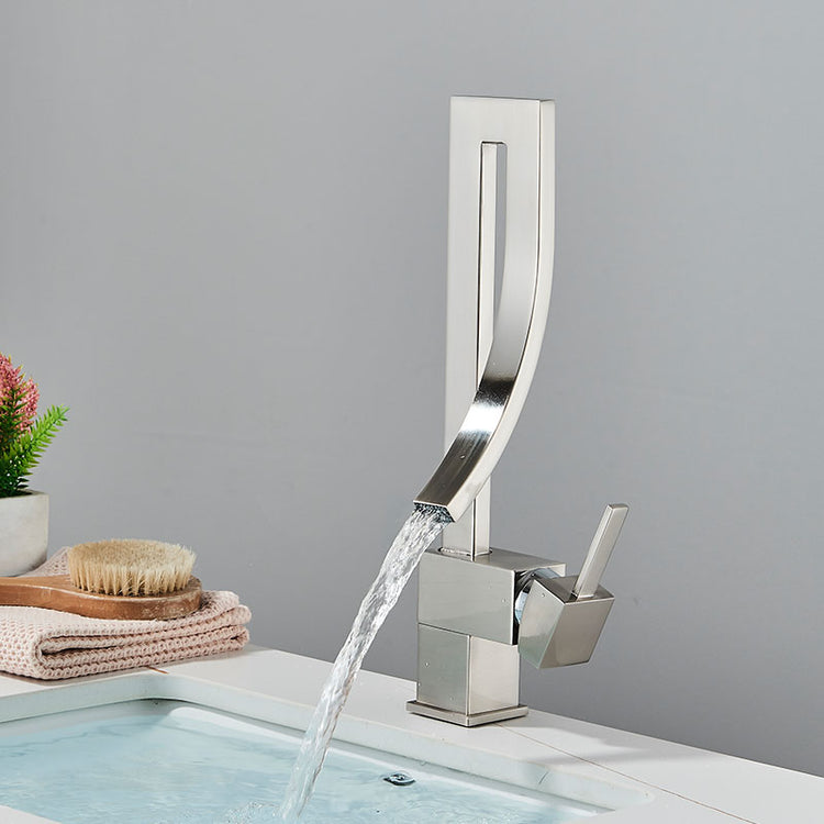 Grifo Lyon - grifo de diseño para baño o cocina | Casa Fogo México
