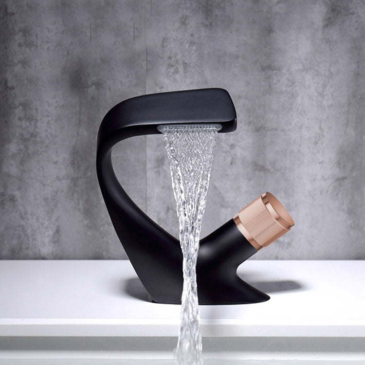 Grifo Minos - grifo de diseño para baño o cocina | Casa Fogo México