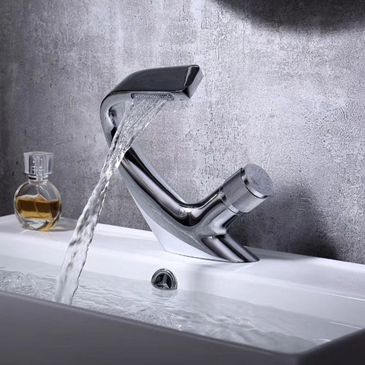 Grifo Minos - grifo de diseño para baño o cocina | Casa Fogo México