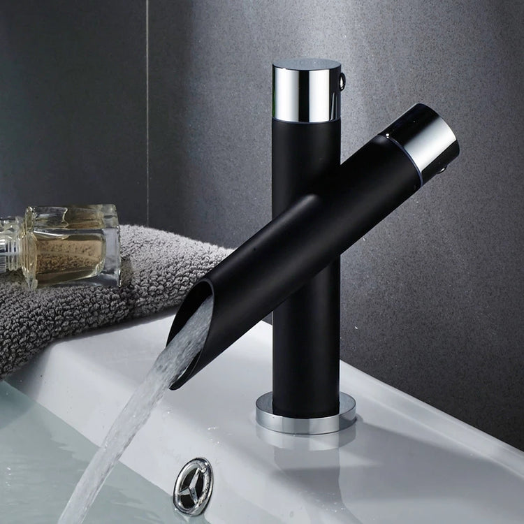 Grifo Sen - grifo de diseño para baño o cocina | Casa Fogo México